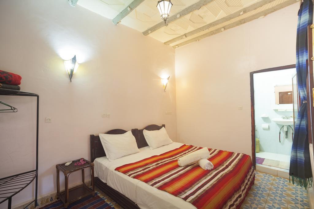 La Terrasse Des Delices Bed & Breakfast Fint Exterior photo