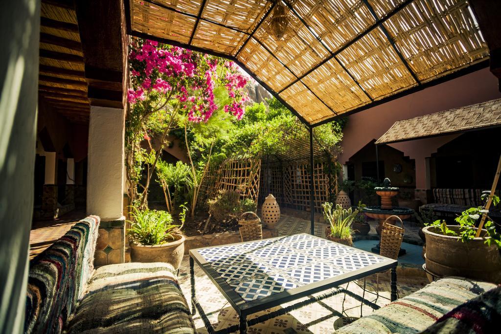 La Terrasse Des Delices Bed & Breakfast Fint Exterior photo