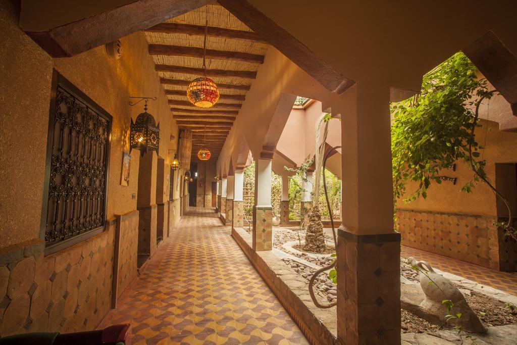 La Terrasse Des Delices Bed & Breakfast Fint Exterior photo